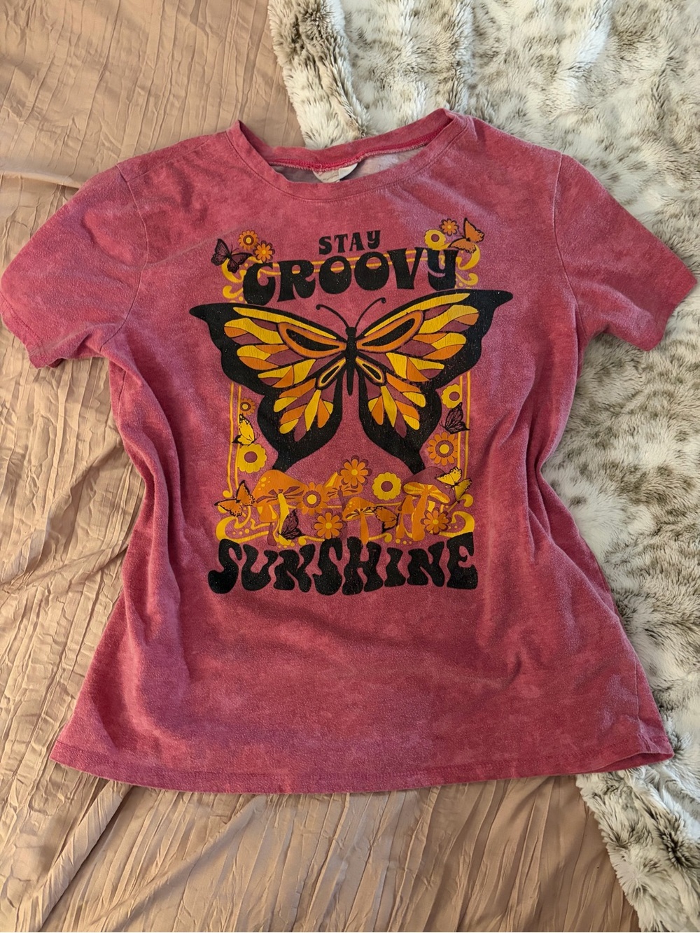 ✨ Y2K RETRO BUTTERFLY BABY TEE ✨